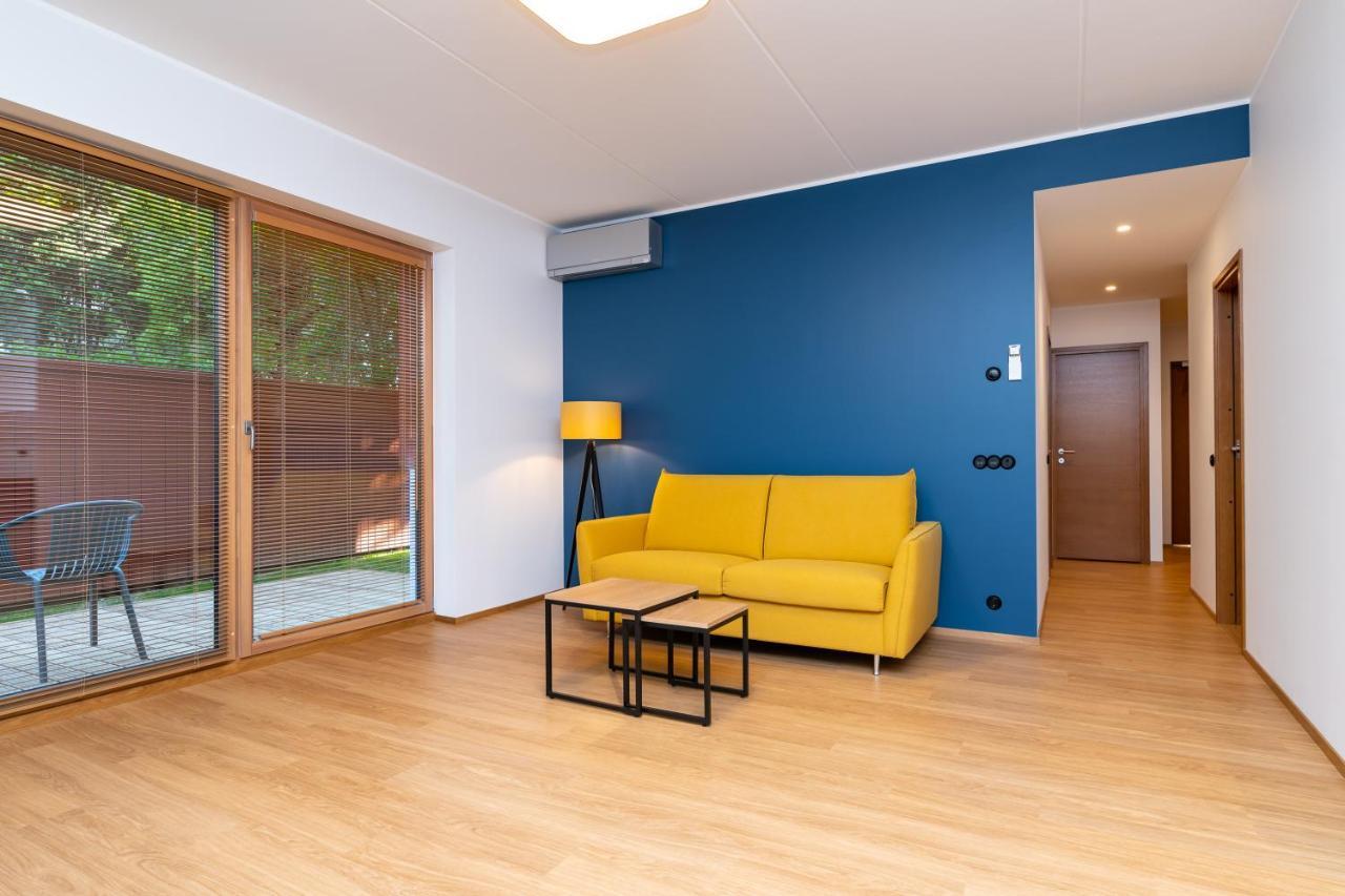 Self-Check-In Spacious 1 Bedroom Apartment With Terrace And Free Parking Tallinn Exterior photo